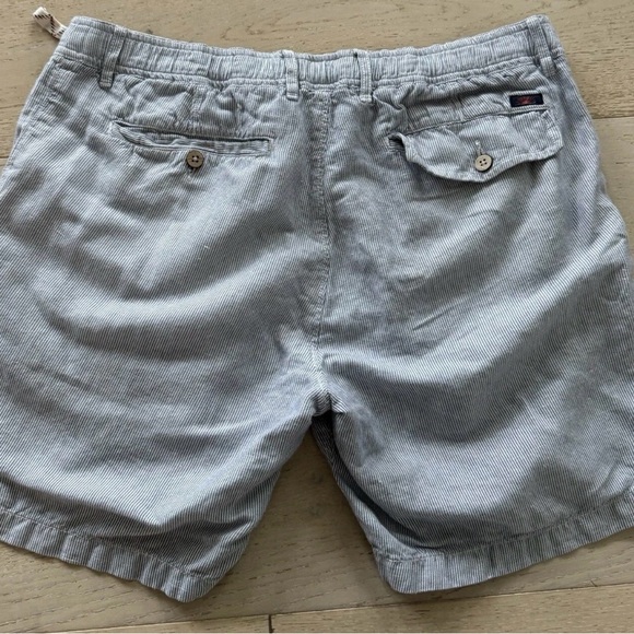 Faherty Linen Beach Shorts Size 32 & 8” Inseam Blue White Stripe 💎EUC Retail $98 - Picture 11 of 11